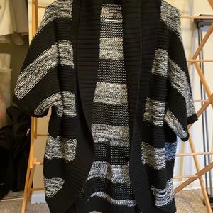Express XS short sleeve cardigan